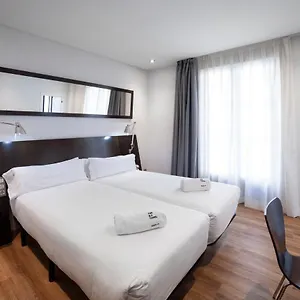 Petit Palace Arana Spanien