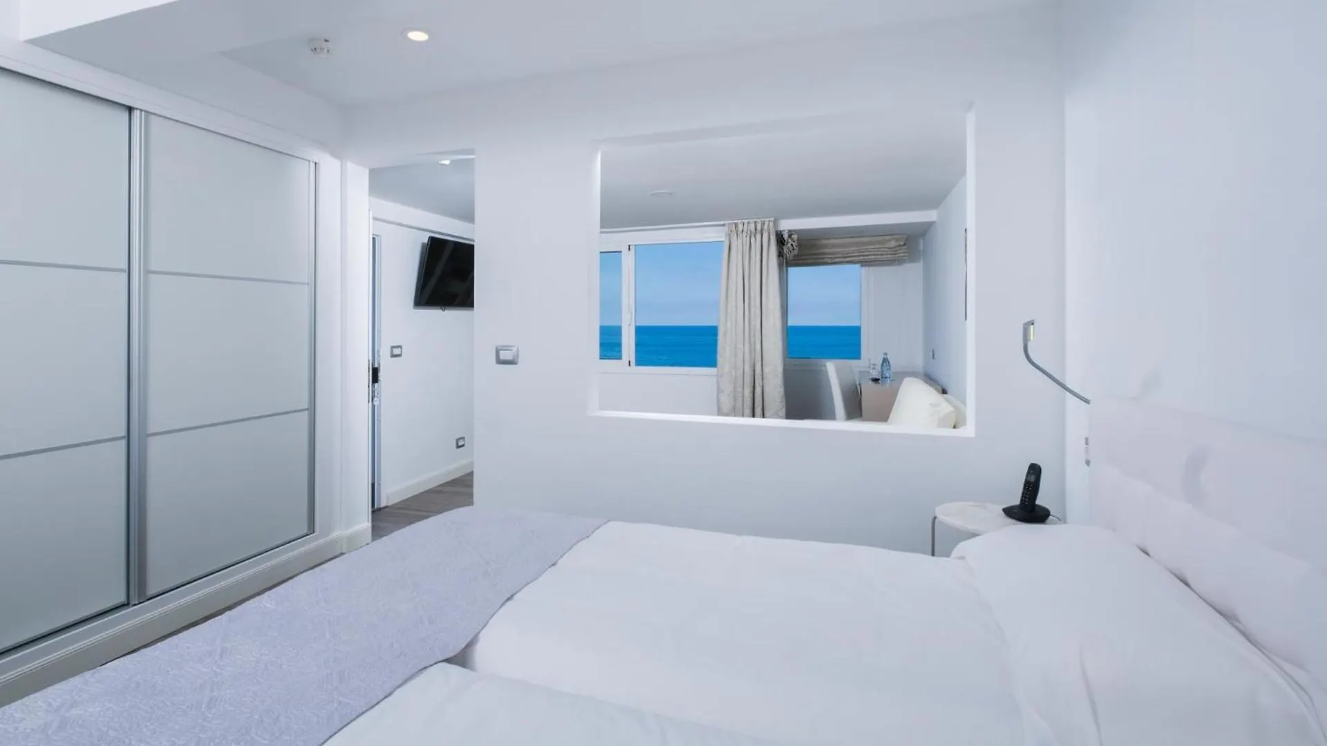 Hotel Monopol Puerto de la Cruz   Puerto de la Cruz (Tenerife)