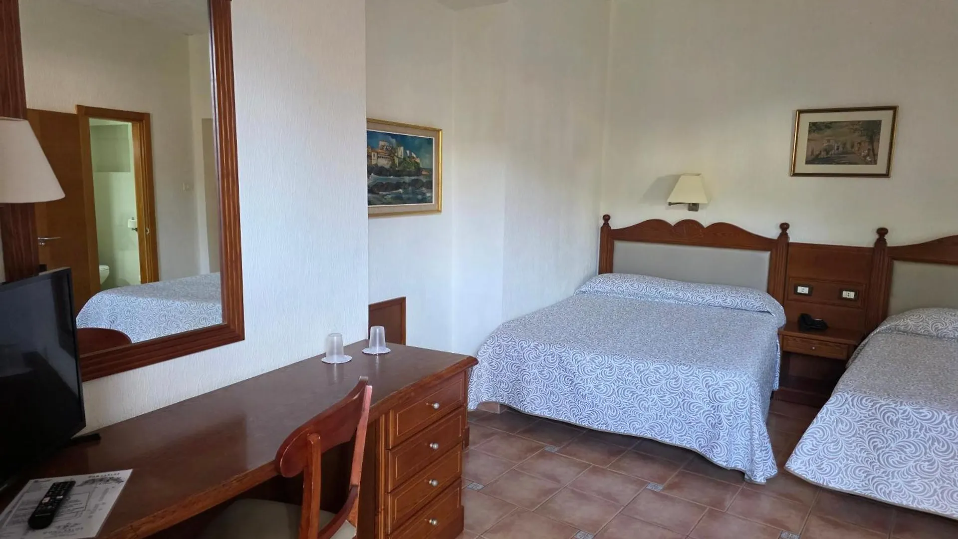 Hotel Monopol Puerto de la Cruz  3*, Puerto de la Cruz (Tenerife) Španělsko