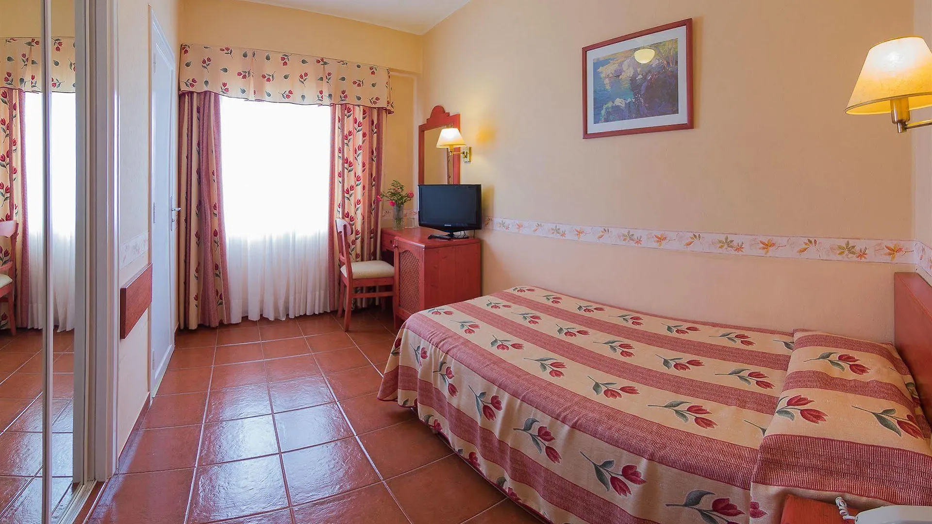 Hotel Monopol Puerto de la Cruz  3*, Puerto de la Cruz (Tenerife) Španělsko